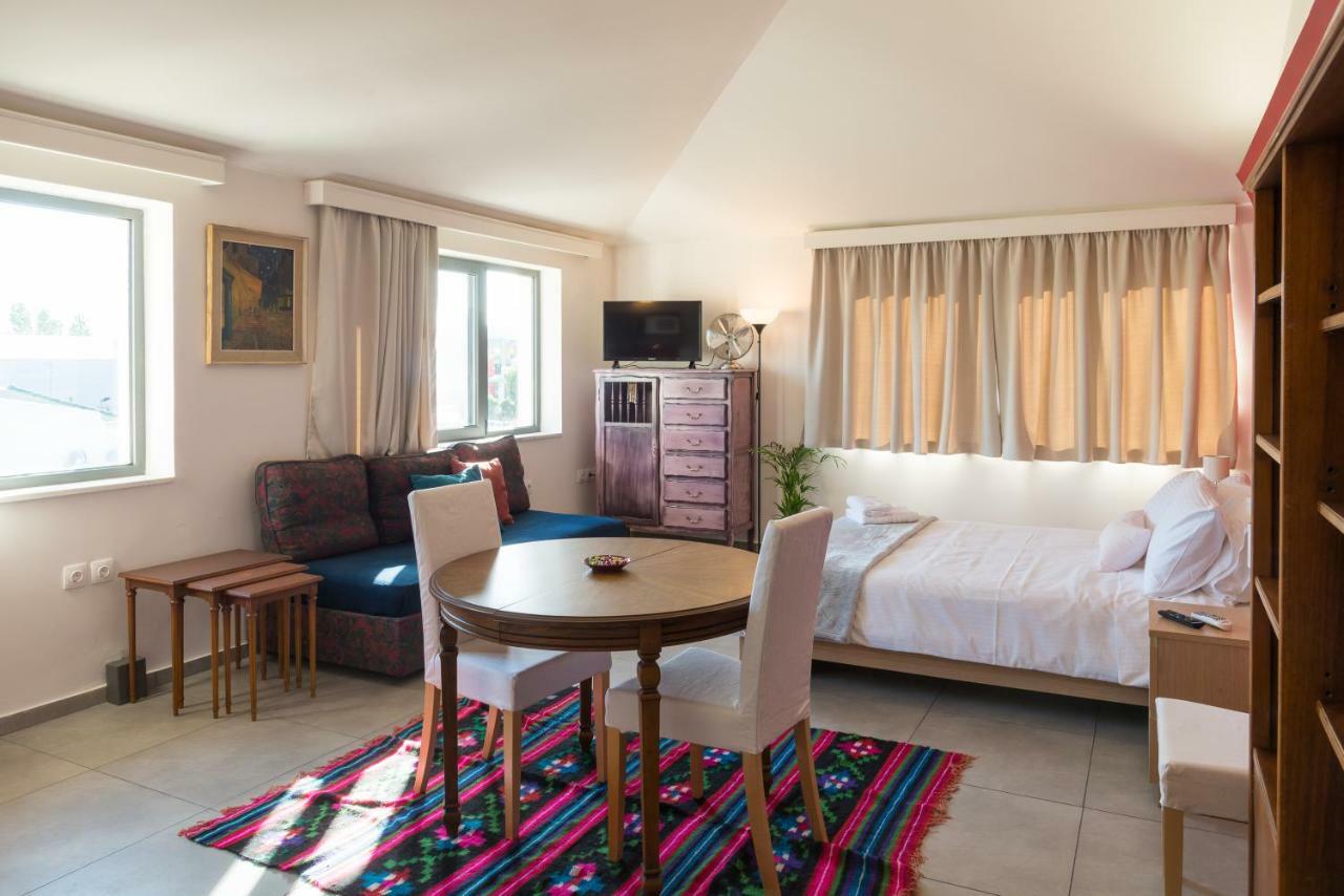 CHROMA lodge Pikérmion Exterior foto